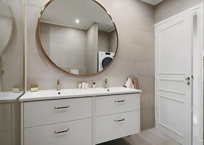 Le Suquet - Bright Renovated And Spacious Daire Cannes