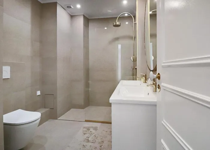 Le Suquet - Bright Renovated And Spacious Daire